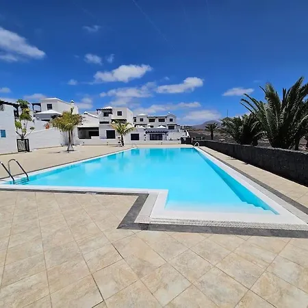 Luna Azul Daire Playa Blanca